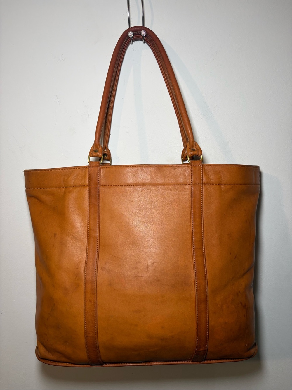 Extremely Rare Vintage Coach Champion Tote (#5915)